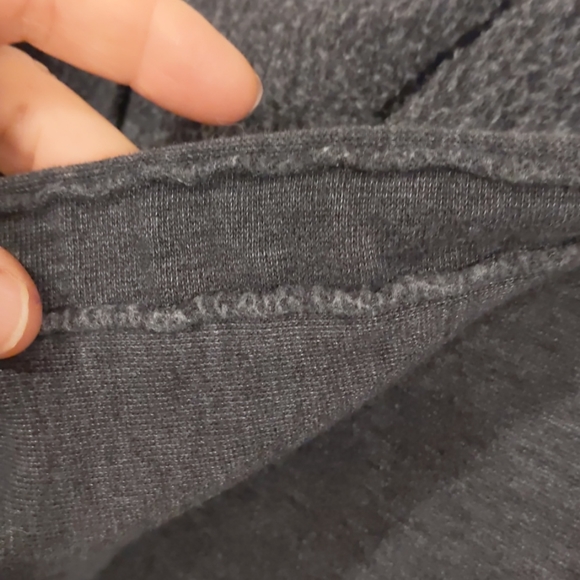 Vanity pull over deep v charcoal hoodie - Picture 5 of 5